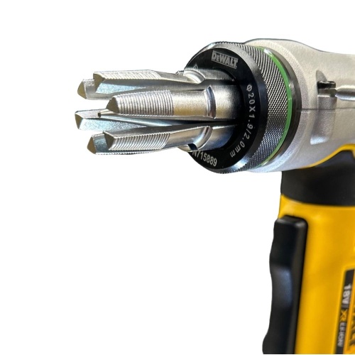 Аккумуляторный расширитель для труб DEWALT DCE400D2, 18 В, 60 ход/мин, до 25 мм, с 2 АКБ 2 Ач и ЗУ, в кейсе TSTAK (DCE400D2-QW) фото 8