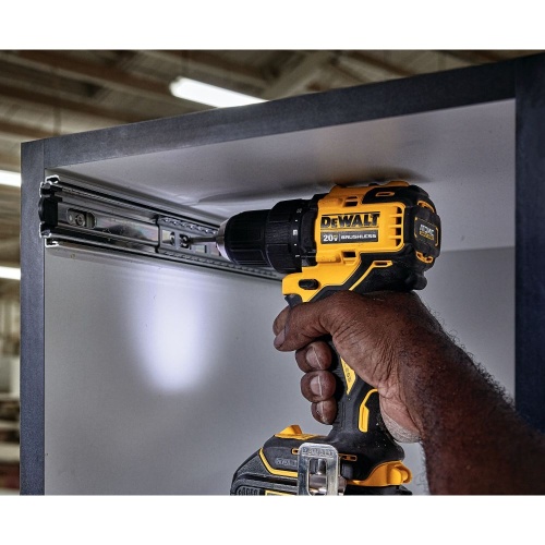 Аккумуляторная дрель-шуруповерт DEWALT DCD708D2T, 18 В, 1650 об/мин, с 2 АКБ 2 Ач и ЗУ, в кейсе TSTAK (DCD708D2T-QW) фото 2