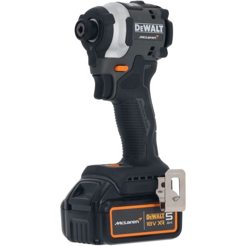 Аккумуляторный набор DEWALT McLaren Limited Edition DCK200MP2T: дрель-шуруповерт + шуруповерт, с 2 АКБ 5 Ач и ЗУ, в кейсе TSTAK фото 8 Аккумуляторный набор DEWALT McLaren Limited Edition DCK200MP2T: дрель-шуруповерт + шуруповерт, с 2 АКБ 5 Ач и ЗУ, в кейсе TSTAK фото 8