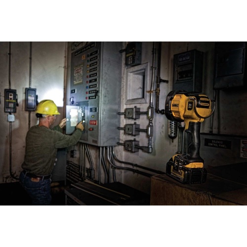 Аккумуляторный фонарь DEWALT DCL043, 18 В, 1000 лм, без АКБ и ЗУ (DCL043-XJ) фото 4