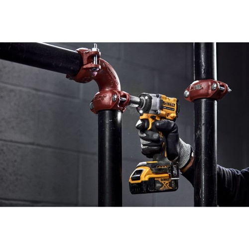 Аккумуляторный гайковерт DEWALT DCF921P2G, 18 В, 610 Нм, 3550 уд/мин, с 2 АКБ 5 Ач и ЗУ, в чехле (DCF921P2G-QW) фото 5