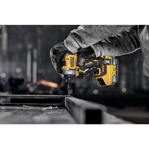 Аккумуляторный шуруповерт DEWALT DCF860P1, 18 В, 282 Нм, 4500 уд/мин, с АКБ 5 Ач и ЗУ (DCF860P1N-XJ) фото 4 Аккумуляторный шуруповерт DEWALT DCF860P1, 18 В, 282 Нм, 4500 уд/мин, с АКБ 5 Ач и ЗУ (DCF860P1N-XJ) фото 4