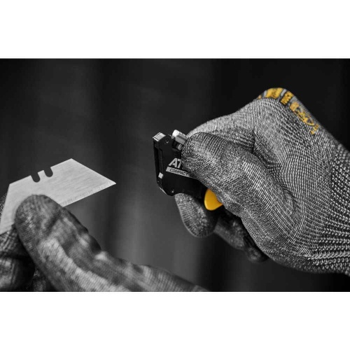 Нож DEWALT DWHT10990, складной фото 3 Нож DEWALT DWHT10990, складной фото 3