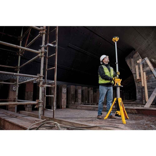 Аккумуляторная мачта освещения DEWALT DCL079N, 20 В, 3000 лм, без АКБ и ЗУ (DCL079N-A9) фото 2 Аккумуляторная мачта освещения DEWALT DCL079N, 20 В, 3000 лм, без АКБ и ЗУ (DCL079N-A9) фото 2